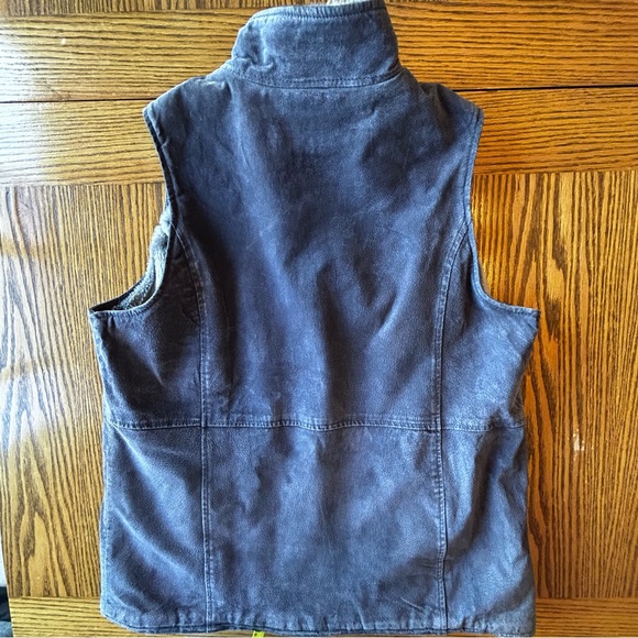 Denim&Co Gray Suede Faux Fur Lined Zipper Vest Size Large - Picture 5 of 8
